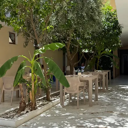 Noa Hotel Velipojë